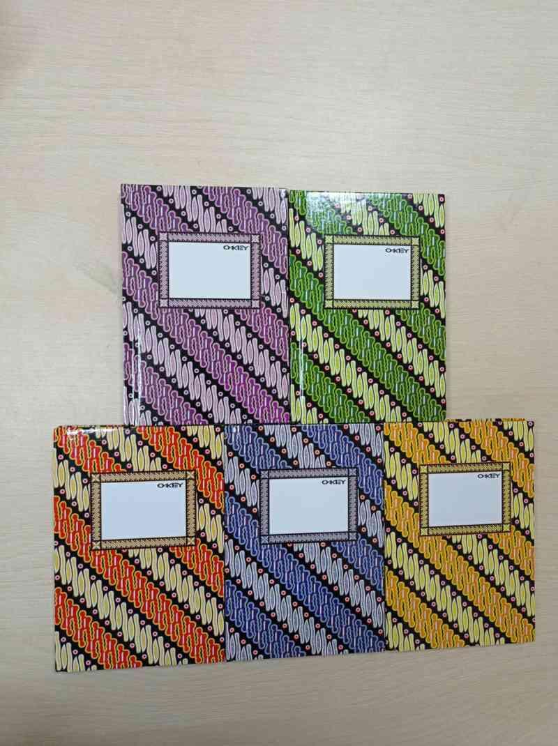 BUKU OKTAVO B ISI 100